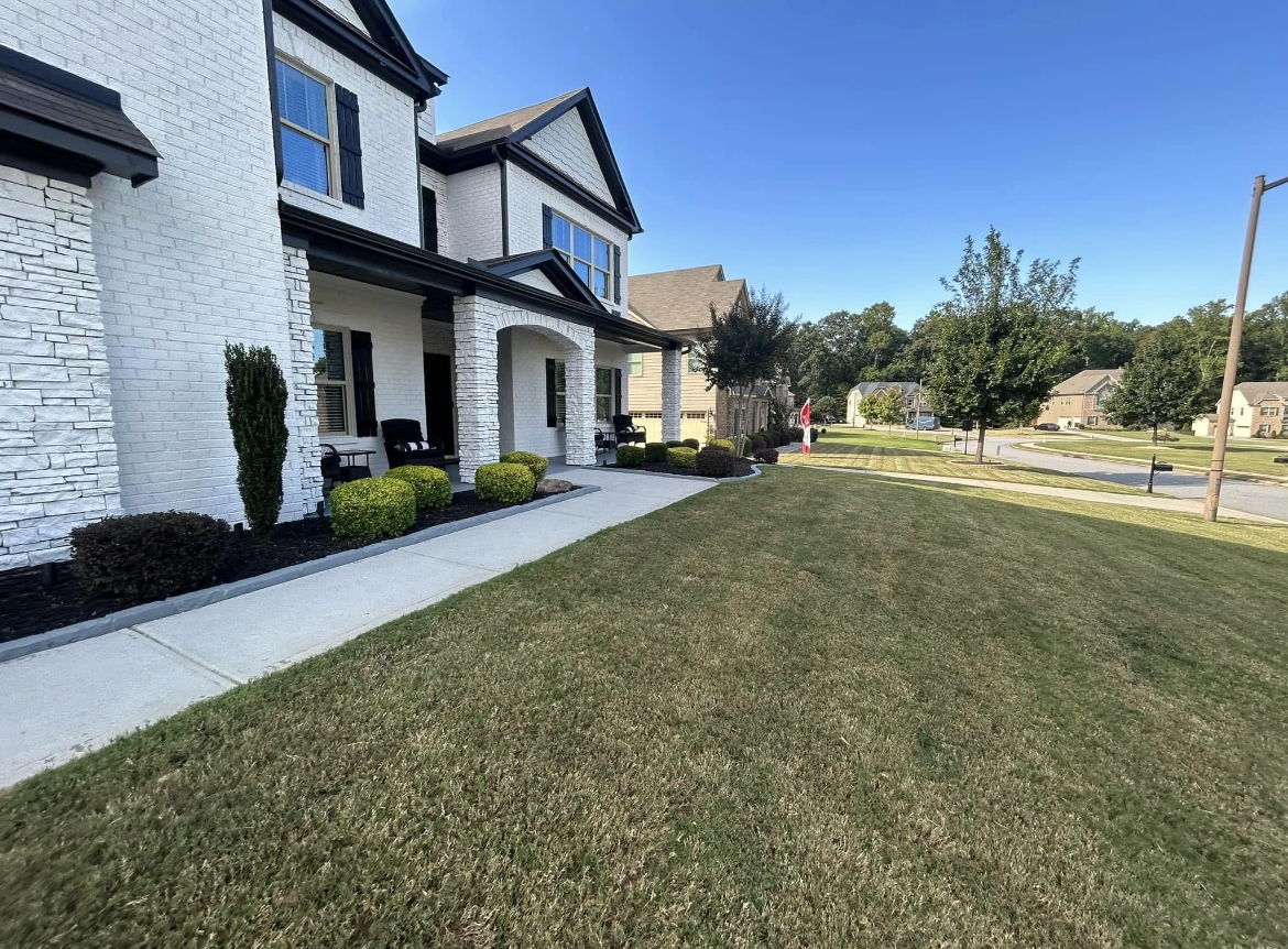 Expert Lawn Care Service